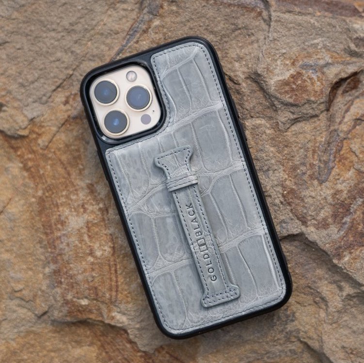 iPhone 13 Pro Max Case mit Fingerschlaufe Krokodilleder Grau Limited Edition - GOLDBLACKpremium