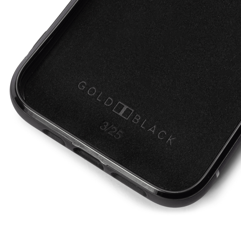 iPhone 13 Pro Case mit Fingerschlaufe Krokodilleder Schwarz Limited Edition - GOLDBLACKpremium
